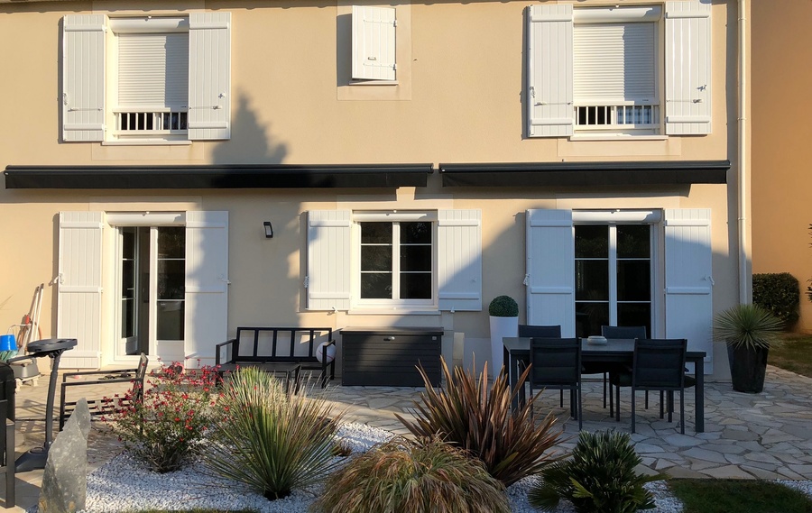 Volets battants classiques à Lannemezan