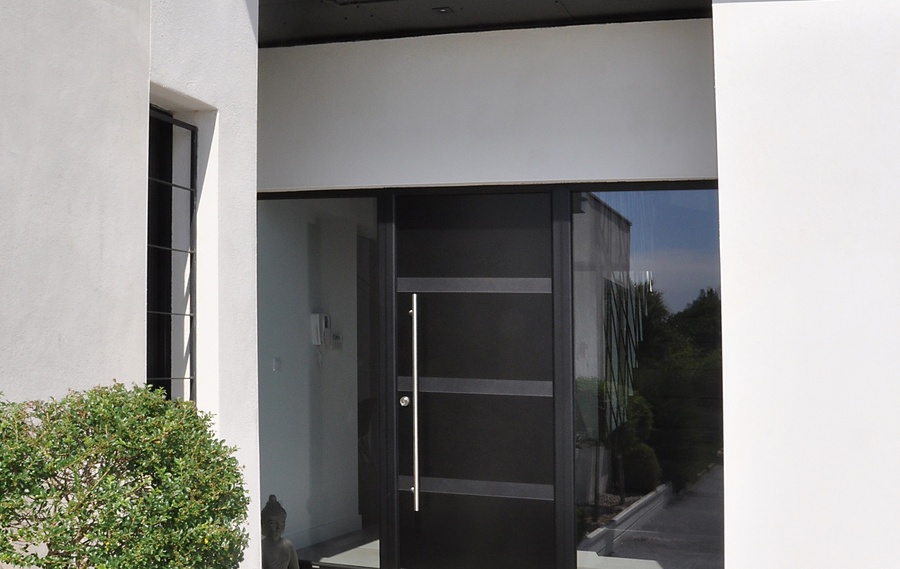 Notre gamme de portes d'entrée en ALU CLASSIQUE et CONTEMPORAINE à Lannemezan